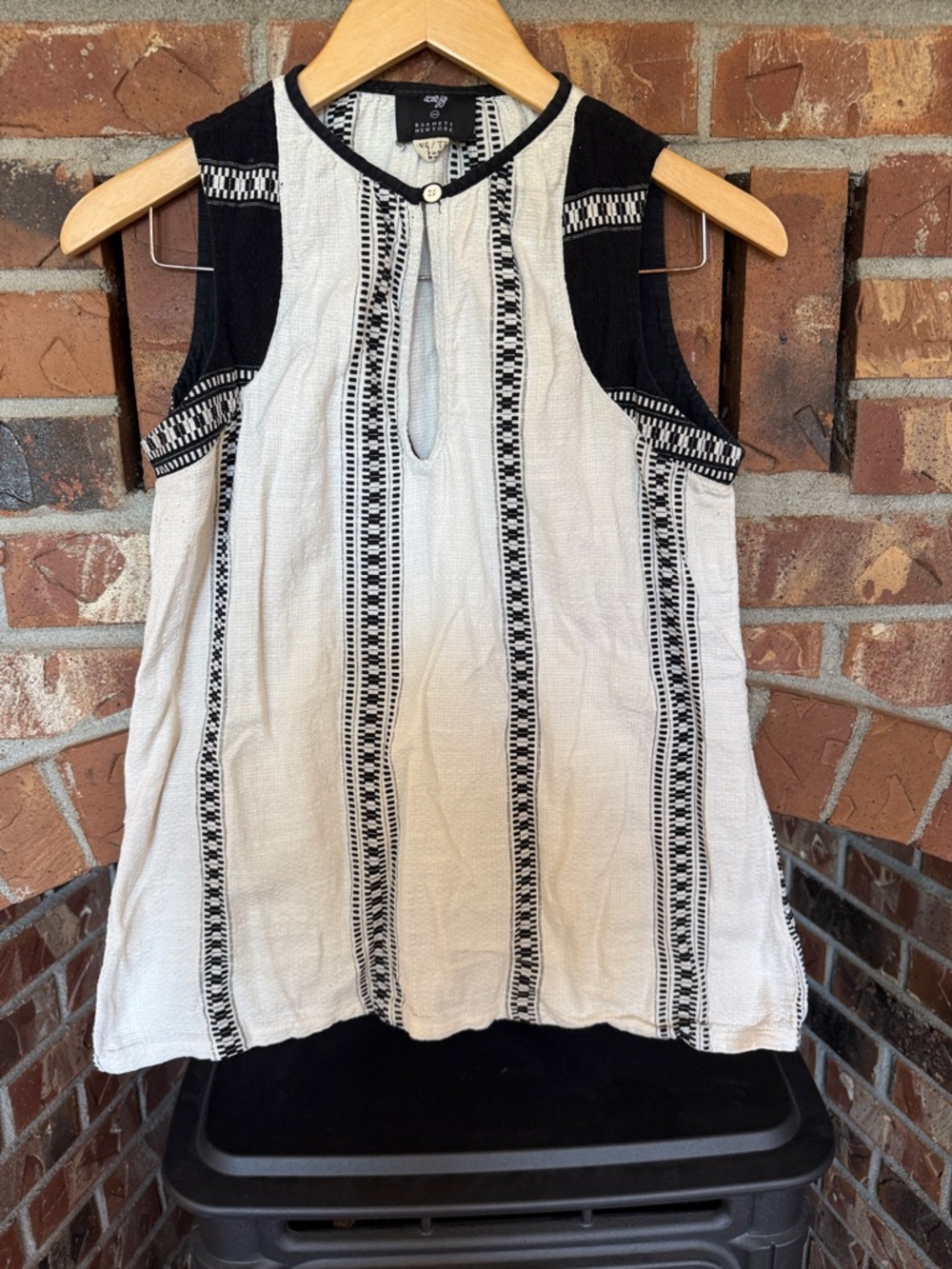 Ace & Jig for Barney’s keyhole tank Sz XS